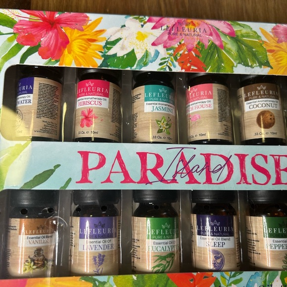 Lefleuria Island Paradise Aromatherapy Essential Oils Set of 12 Sealed - Picture 3 of 7